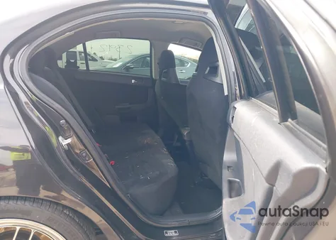 2010 Mitsubishi Lancer Evolution Gsr z USA, uszkodzony, nr VIN JA32W8FV3AU008613